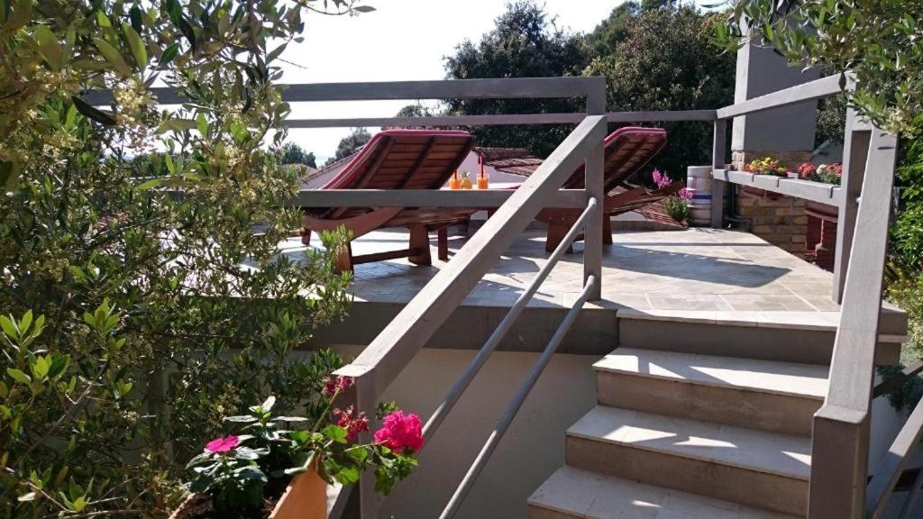 Apartments Mare 2 Hvar Town Bagian luar foto